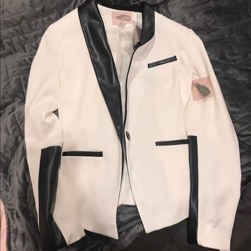 Women’s blazer jacket